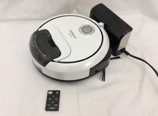 Có nên mua robot hút bụi?