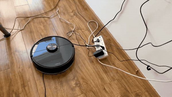 Có nên mua robot hút bụi?