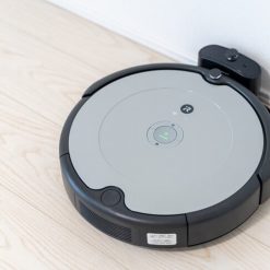 Robot hút bụi iRobot Roomba 692