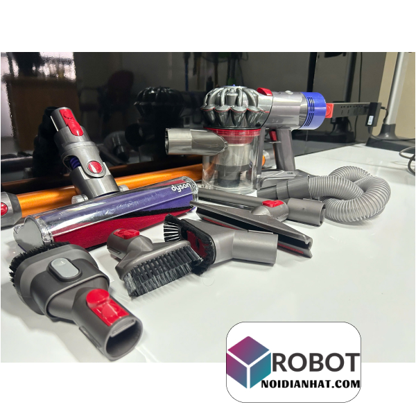 Dyson v8 fluffy