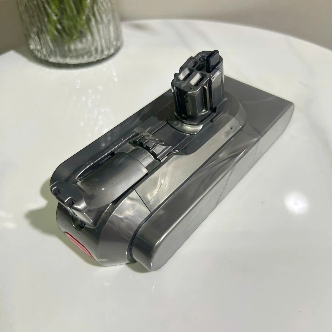 Pin Dyson V11 Outsize V15 Chính Hãng Battery 4 Pin Dyson V11 Outsize V15 Chính Hãng Battery - Ảnh 2