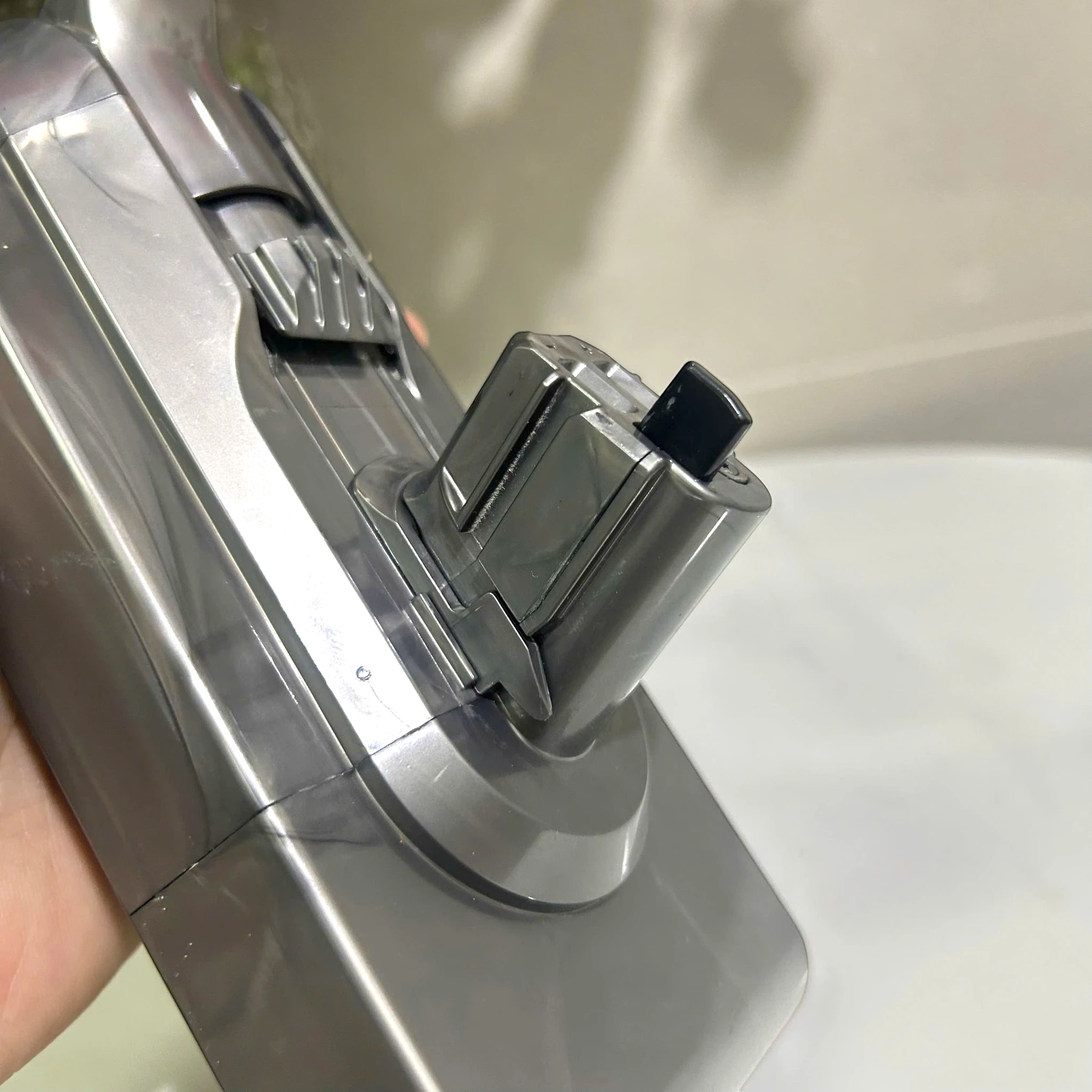 Pin Dyson V11 Outsize V15 Chính Hãng Battery 9 Pin Dyson V11 Outsize V15 Chính Hãng Battery - Ảnh 7