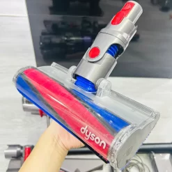 Máy Hút Bụi Không Dây Dyson V10 Fluffy 20 z7121539691268 32bc55fc6cb74658ff972f9db87f9d22