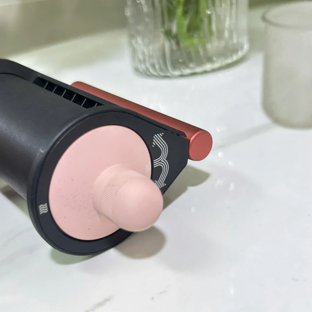 Đầu sấy và duỗi tóc cho máy sấy tóc Dyson Airwrap Strawberry Bronze 7 Đầu sấy và duỗi tóc cho máy sấy tóc Dyson Airwrap Strawberry Bronze - Ảnh 6