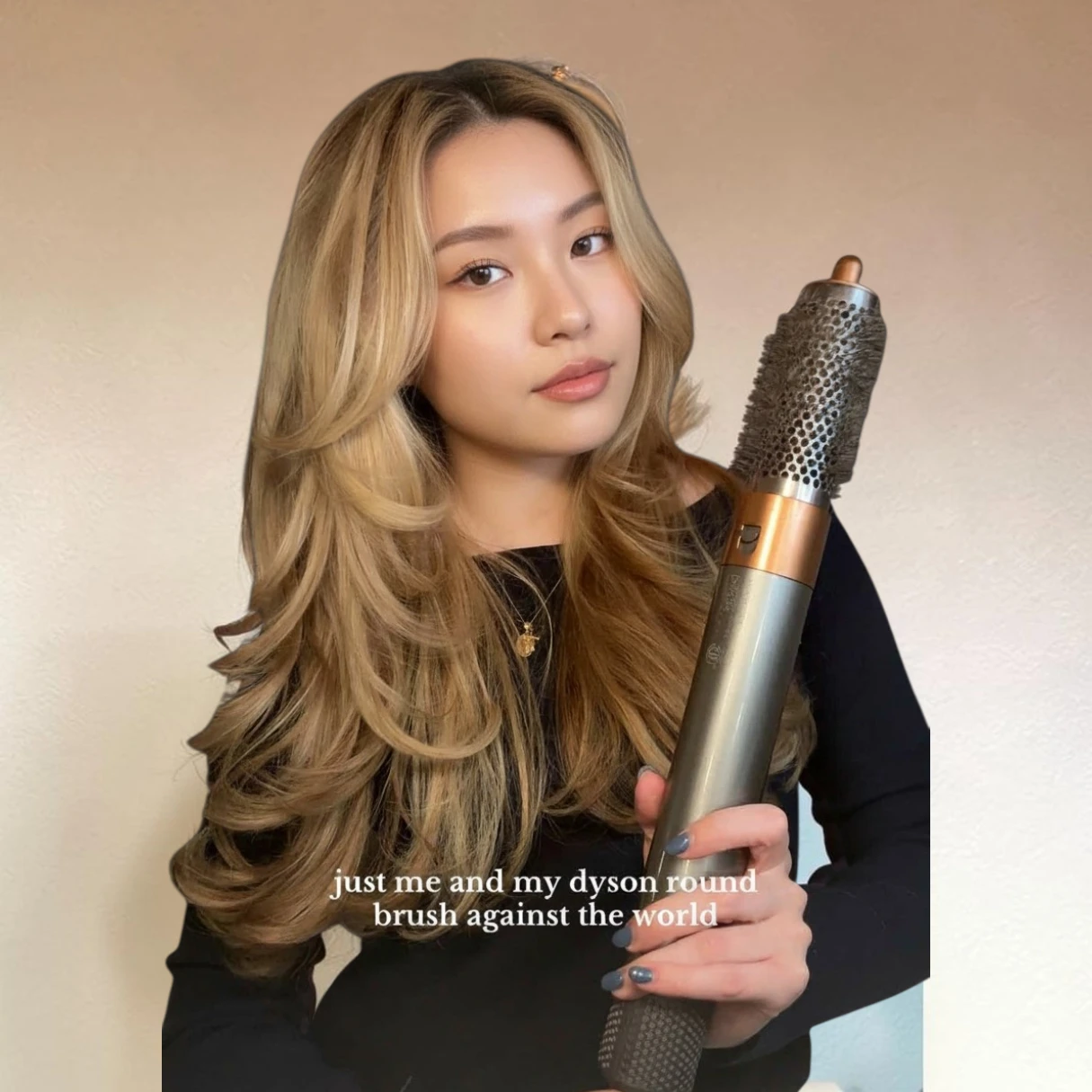 Lược Tròn Tạo Phồng Tóc Cho Máy Sấy Tóc Dyson Airwrap Màu Gold 16 transparent Photoroom